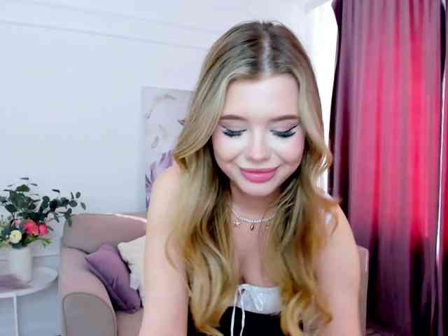 GlamorousGirl webcam