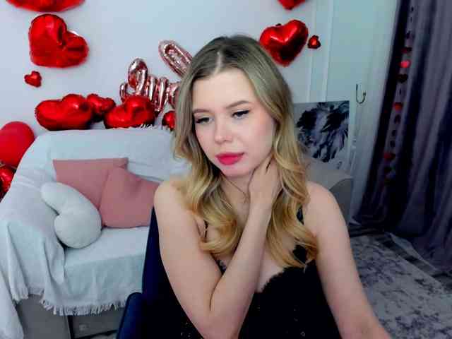 GlamorousGirl webcam