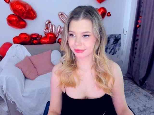 GlamorousGirl webcam