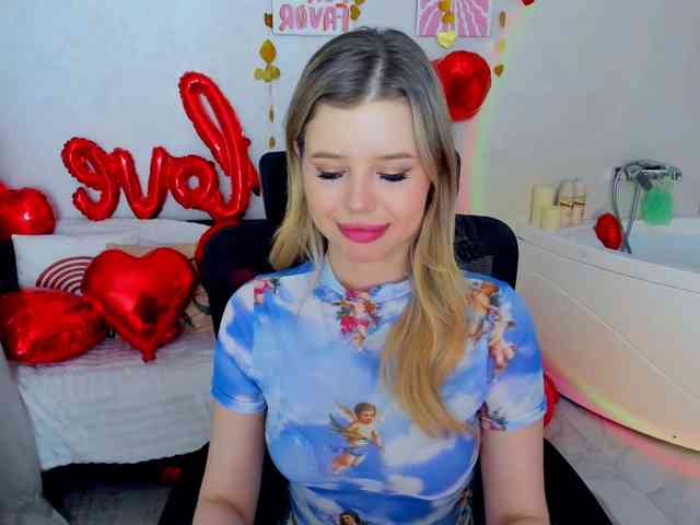 GlamorousGirl webcam