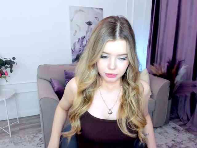 GlamorousGirl webcam