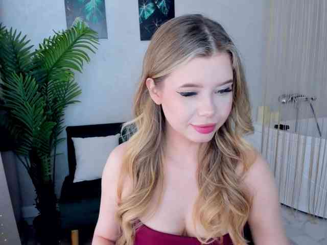 GlamorousGirl webcam