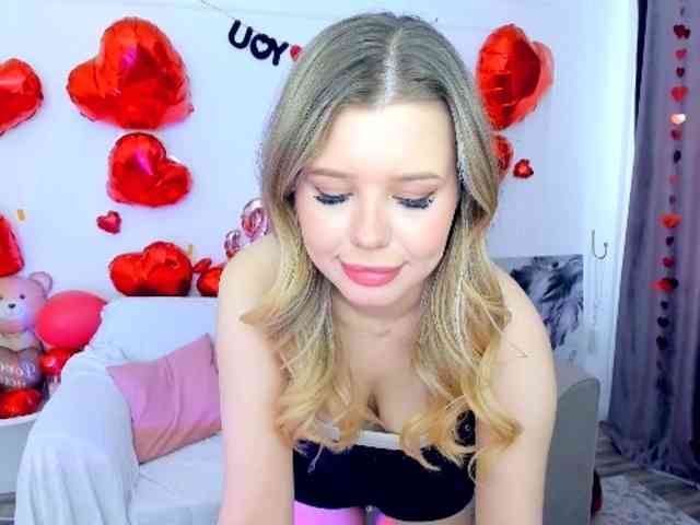 GlamorousGirl webcam