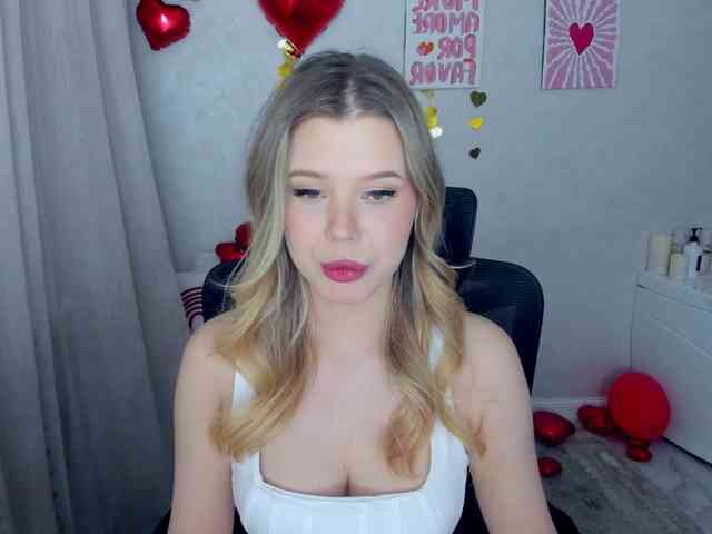 GlamorousGirl webcam