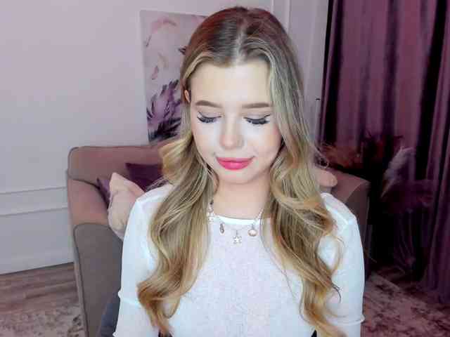 GlamorousGirl webcam