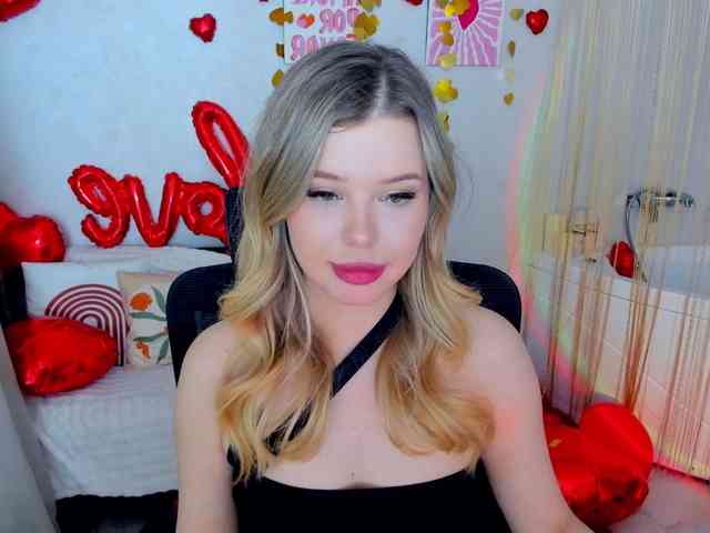 GlamorousGirl webcam