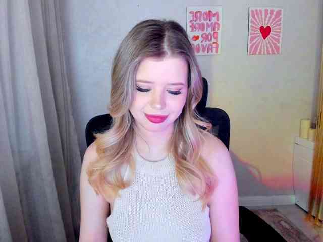 GlamorousGirl webcam