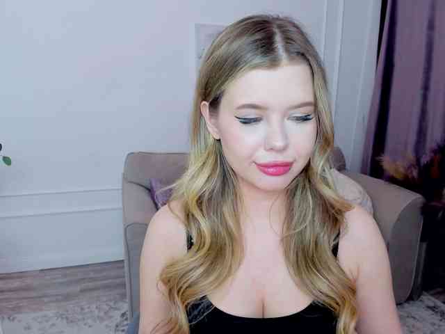 GlamorousGirl webcam