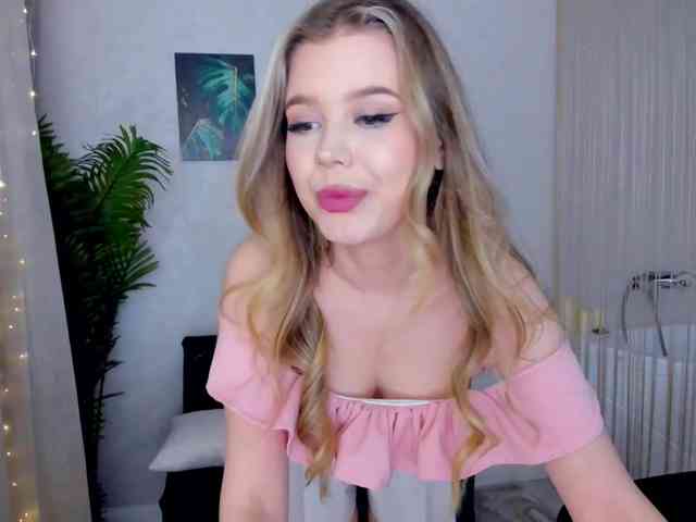 GlamorousGirl webcam