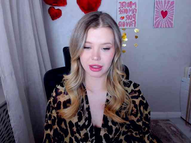 GlamorousGirl webcam