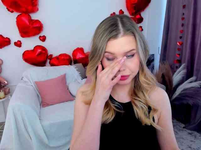 GlamorousGirl webcam