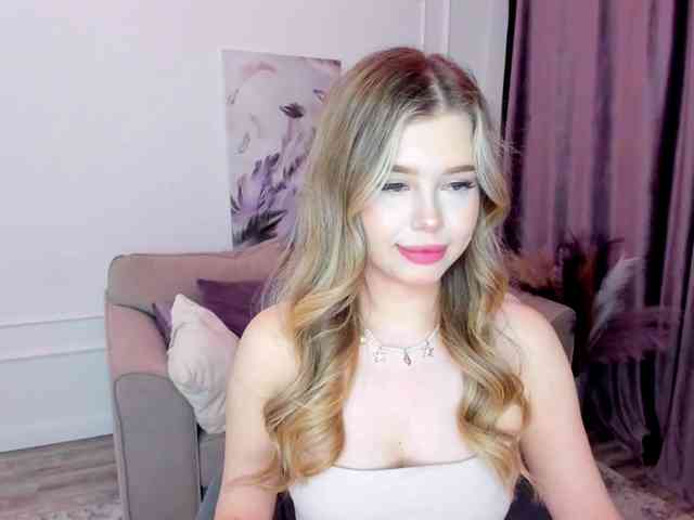 GlamorousGirl webcam