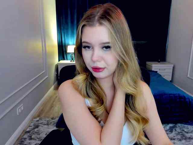 GlamorousGirl webcam