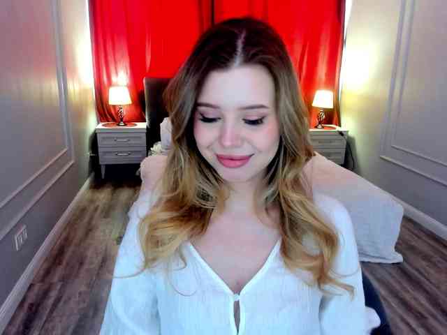 GlamorousGirl webcam