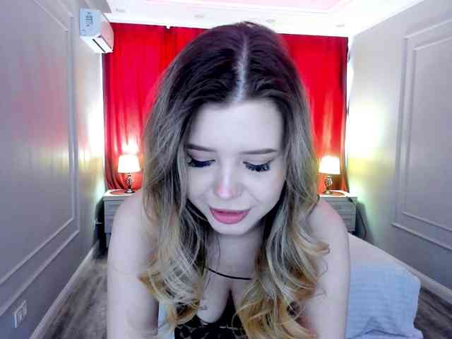 GlamorousGirl webcam