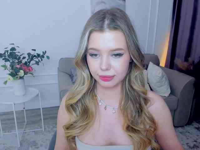 GlamorousGirl webcam
