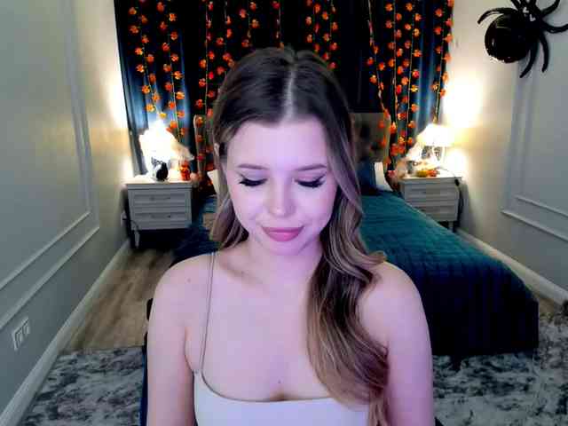GlamorousGirl webcam