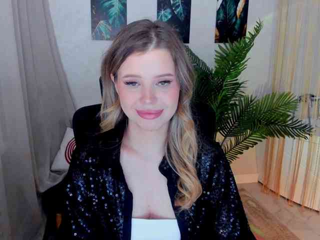 GlamorousGirl webcam