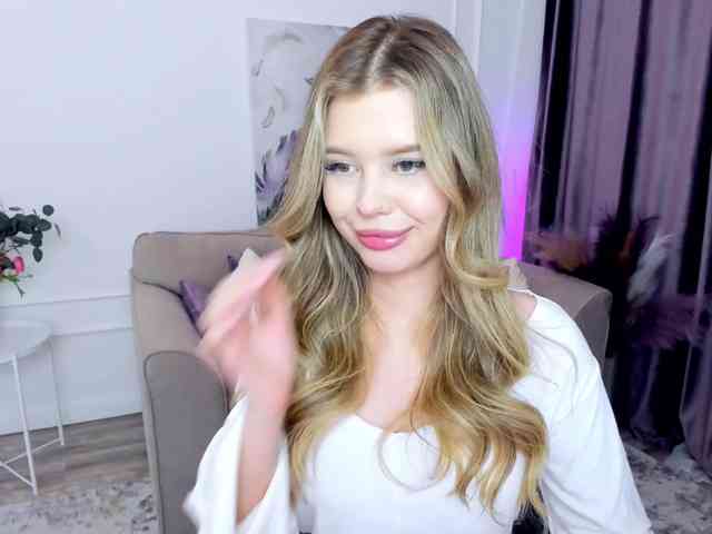 GlamorousGirl webcam
