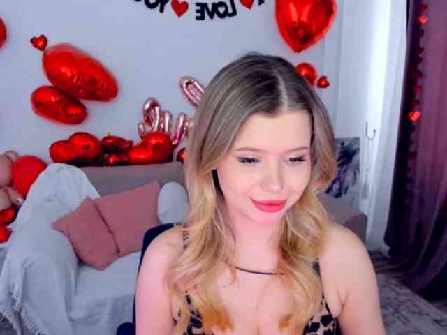 GlamorousGirl webcam