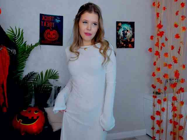 GlamorousGirl webcam