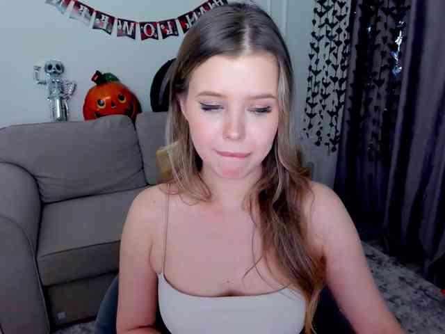 GlamorousGirl webcam