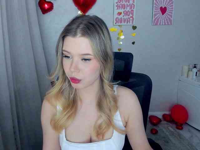 GlamorousGirl webcam