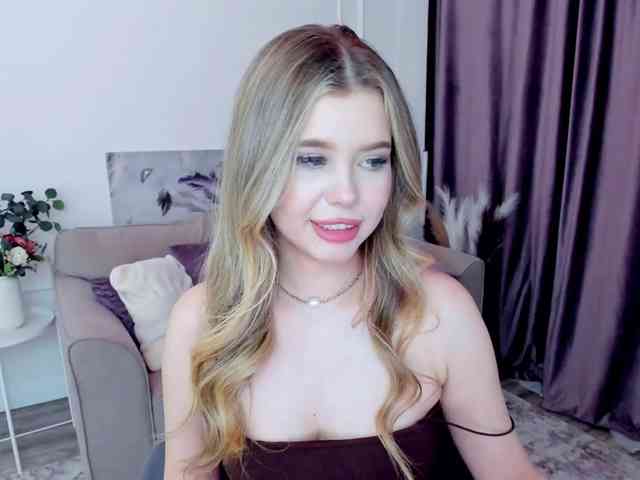 GlamorousGirl webcam