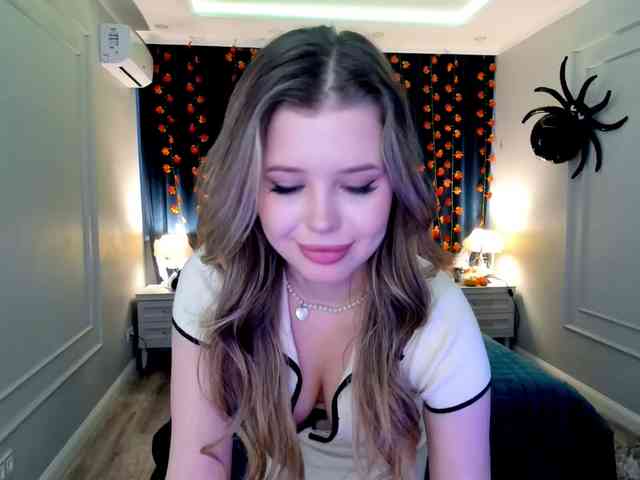 GlamorousGirl webcam