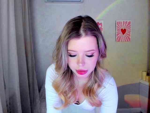 GlamorousGirl webcam