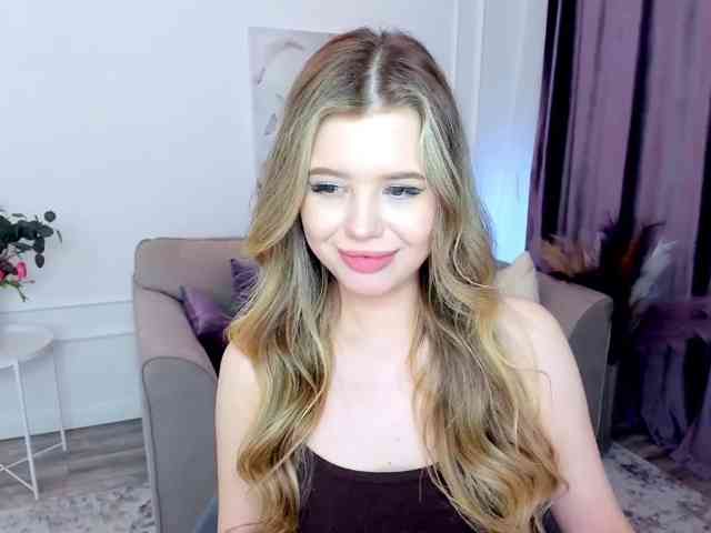 GlamorousGirl webcam