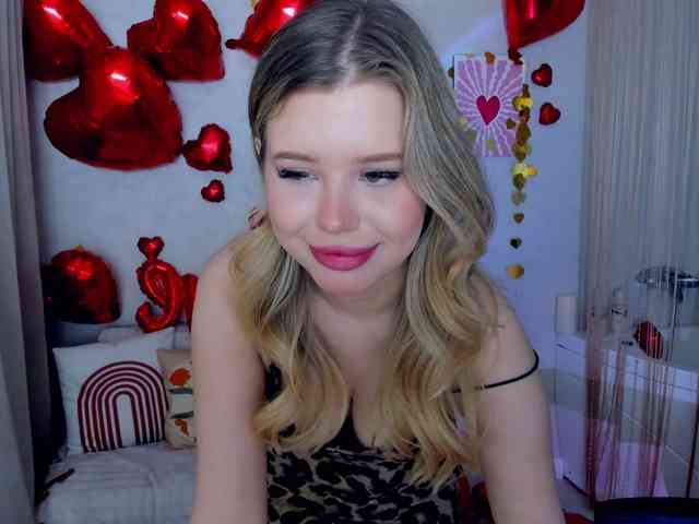 GlamorousGirl webcam