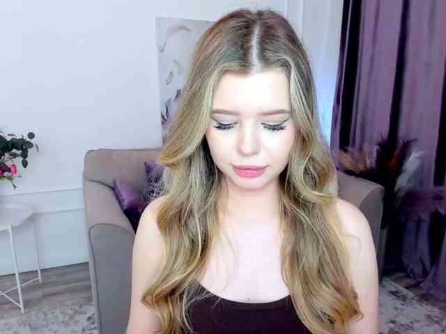 GlamorousGirl webcam
