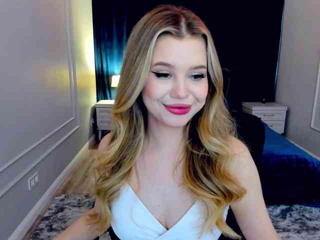 GlamorousGirl webcam