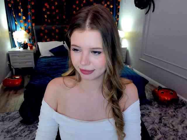 GlamorousGirl webcam