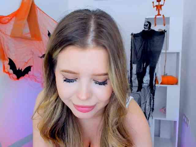 GlamorousGirl webcam