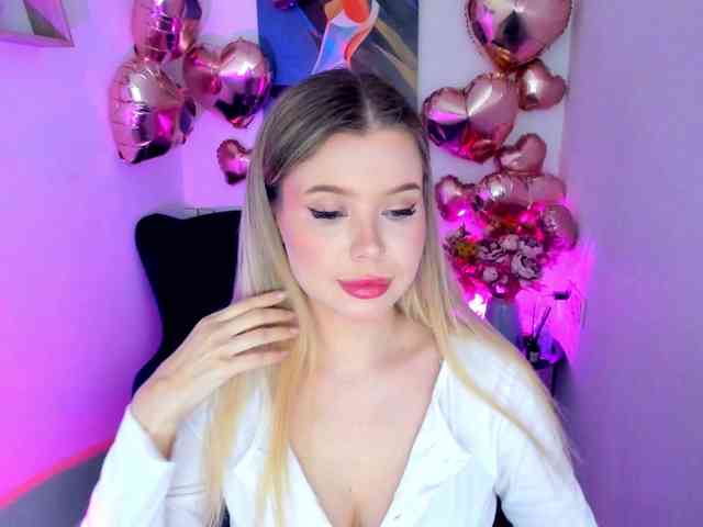 GlamorousGirl webcam