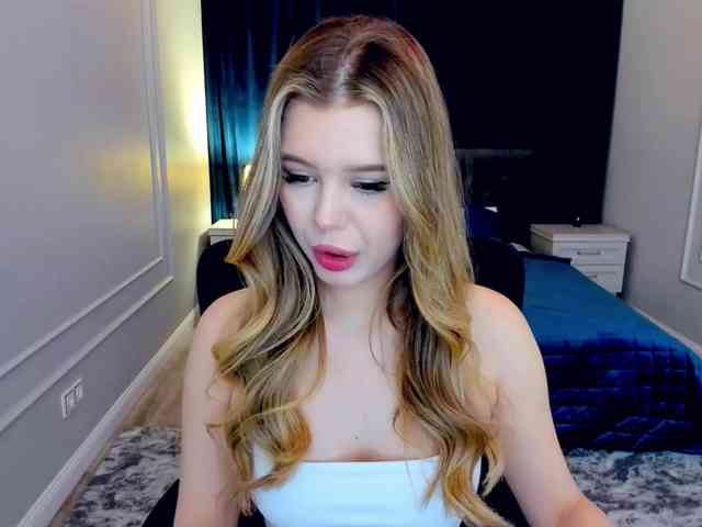 GlamorousGirl webcam