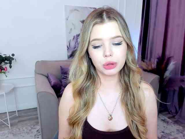 GlamorousGirl webcam