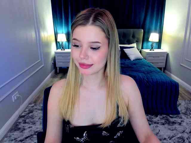 GlamorousGirl webcam
