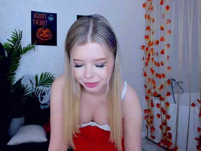 GlamorousGirl webcam