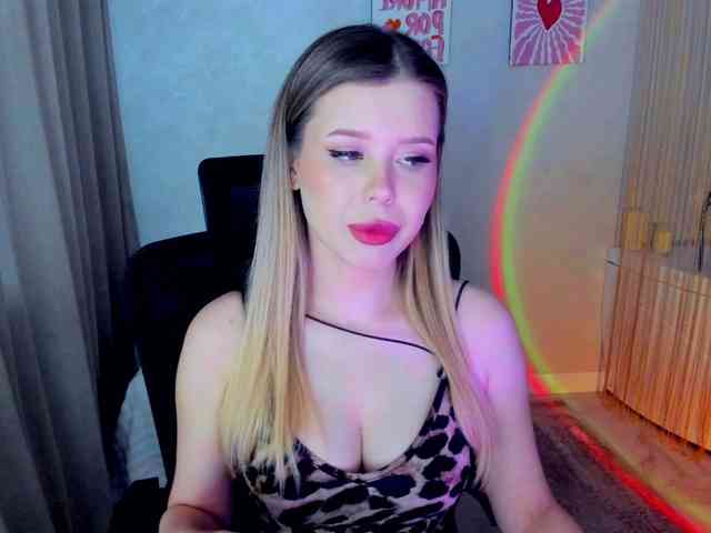 GlamorousGirl webcam