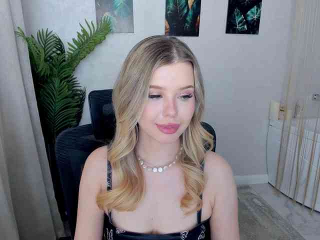 GlamorousGirl webcam