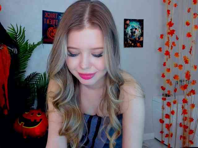 GlamorousGirl webcam