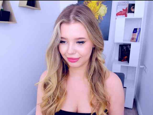GlamorousGirl webcam