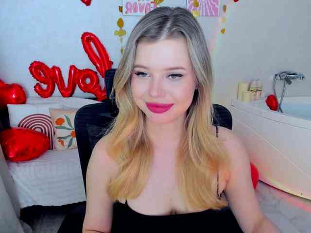 GlamorousGirl webcam