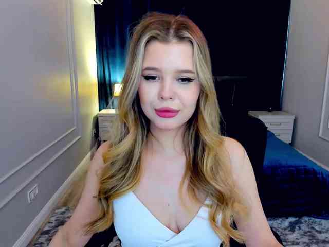 GlamorousGirl webcam