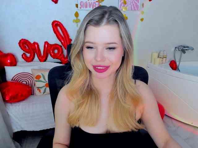 GlamorousGirl webcam