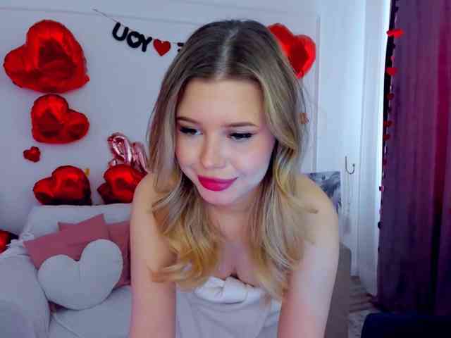 GlamorousGirl webcam