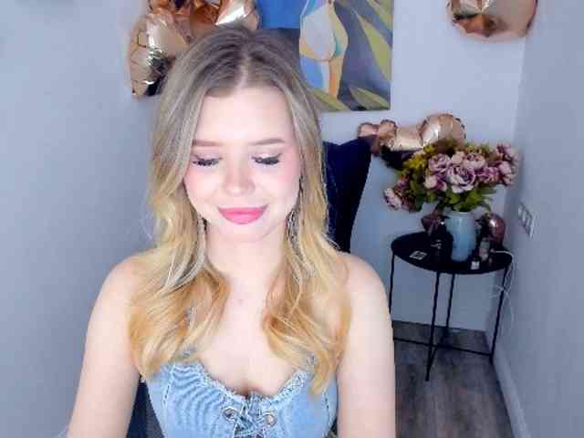 GlamorousGirl webcam